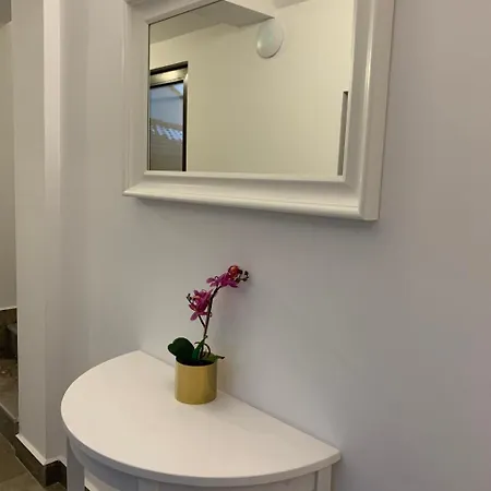 Arte Rooms&apartments Bed & Breakfast 3*